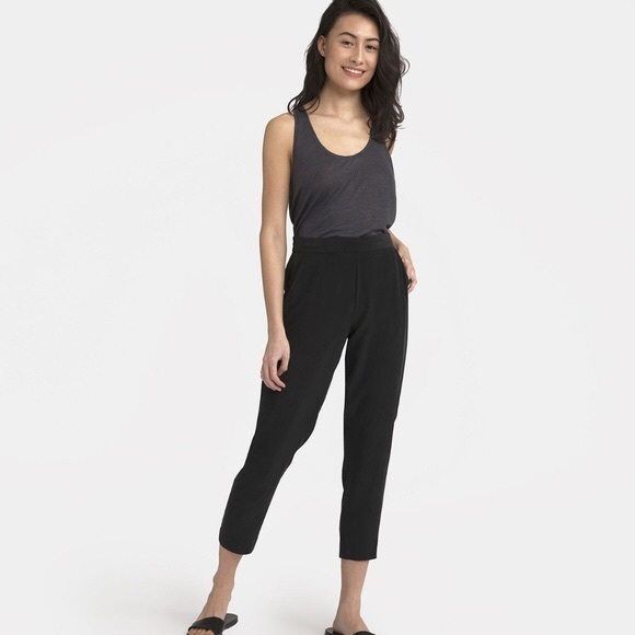 Grana Pants - Grana Black Silk Flat Front Ankle Pants XXS-S